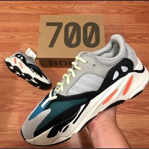 Adidas Yeezy Waverunner 700 size men’s 8